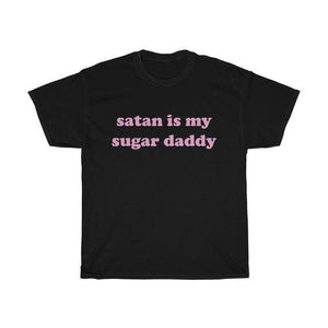Camiseta Satan Is My Sugar Daddy-4Evah Young