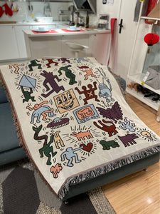 Colcha Keith Haring Colorida-4Evah Young